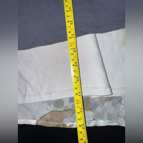 Soft surroundings Blueish Gray Tunic Top with Watercolor Floral Back Size 3X EUC - Picture 8 of 8